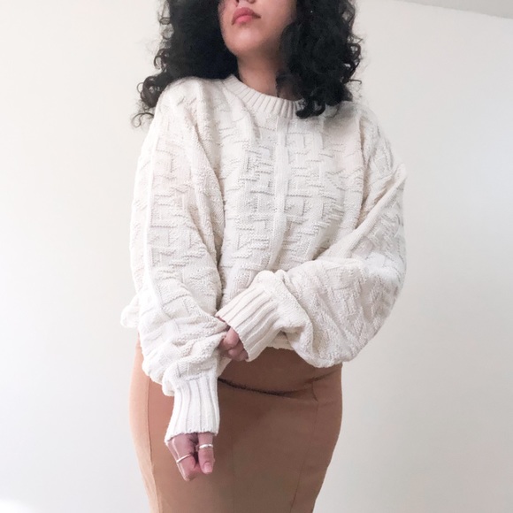 Sweater - Picture 4 of 4